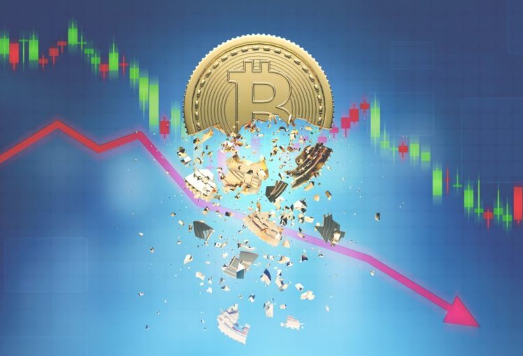 Bloomberg Analyst Predicts Bitcoin Crash Below $10,000
