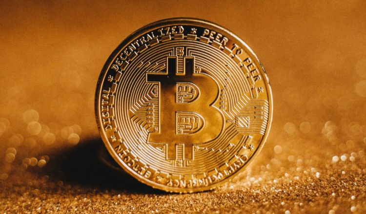 Bitcoin’s Balancing Act: BTC May Tumble to $20K in Bearish Scenario