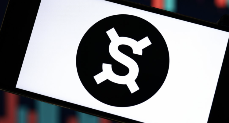 FXS Demonstrates Strength with 4% Pump