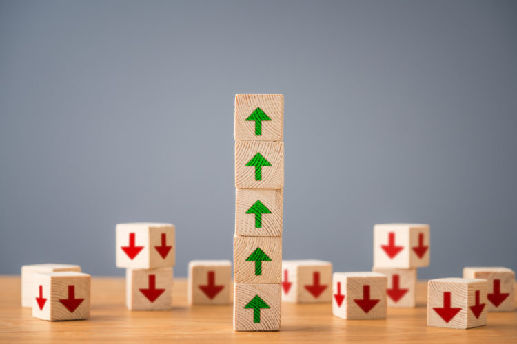 LINK Price Breaks Above $15 With 33% Rally