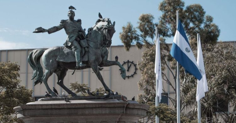 El Salvador Tries to Woo Crypto Millionaires With New ‘Freedom VISA’