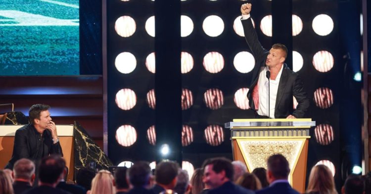 Former NFL Star “Gronk” to Pay $1.9M to Settle Voyager Investor Suit