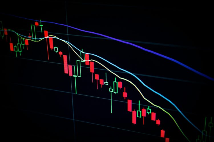 Bitcoin Loses Historical Level, Analyst Says “Reclaim And Bounce, Or Die”