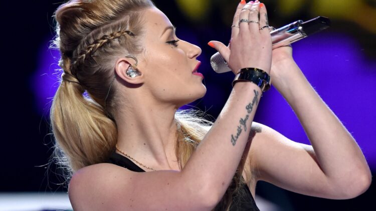 Mother Iggy Price Prediction: MOTHER Plunges 54% Amid Insider Trading Claims For Rapper Iggy Azalea Coin, But This Solana Rival ICO Blasts Past $3 Million