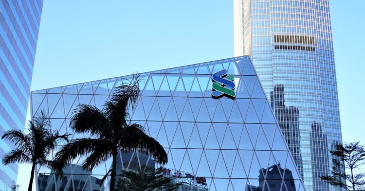 Standard Chartered Is Building a Spot Bitcoin (BTC), Ether (ETH) Trading Desk: Bloomberg