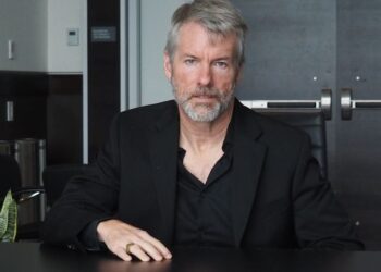 MicroStrategy (MSTR) Bull Doubles Down on The Stock by Raising Price Target to Street High of $2,150