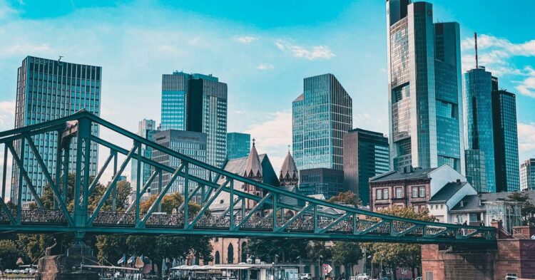 Germany’s Largest Development Bank Prepares for Tokenized RWA Issuance with Boerse Stuttgart Digital in ECB Trial