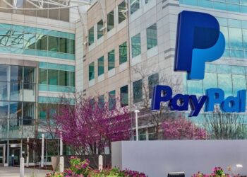 PayPal (PYPL) Enables U.S. Business Accounts to Buy, Hold and Sell Crypto