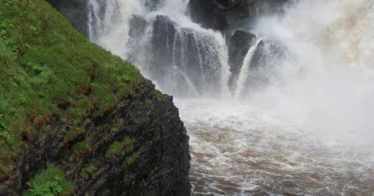 Bitcoin (BTC) Options Trader Pays $1M Premium on Bet for Volatility Surge