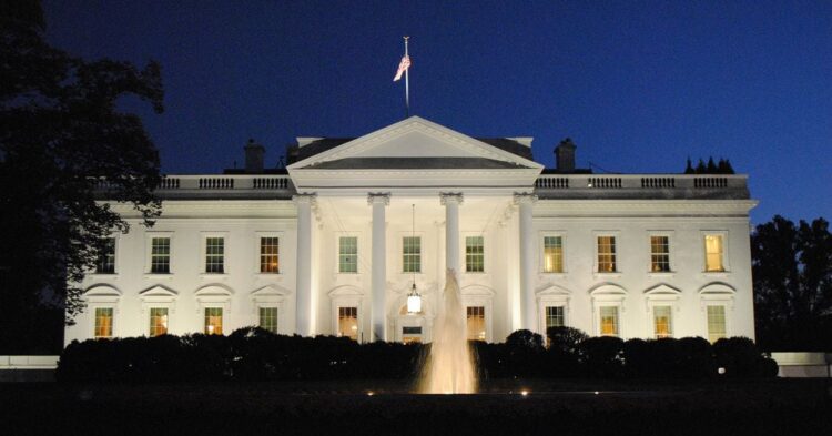 U.S. Election Winner Is Unlikely to Have Much Influence on Bitcoin’s Post-Result Rally, History Indicates: Van Straten