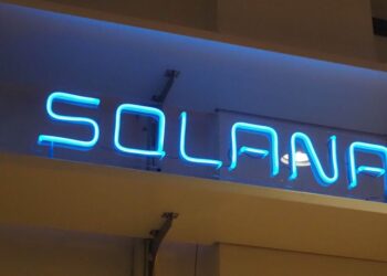 ‘It’s so Early’ How Solana (SOL) Is Competing with Ethereum (ETH) for Institutional Interest