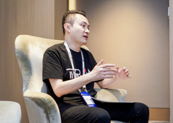 Justin Sun Wants More TradFi on Tron, Dogs Over Cats for Memecoins