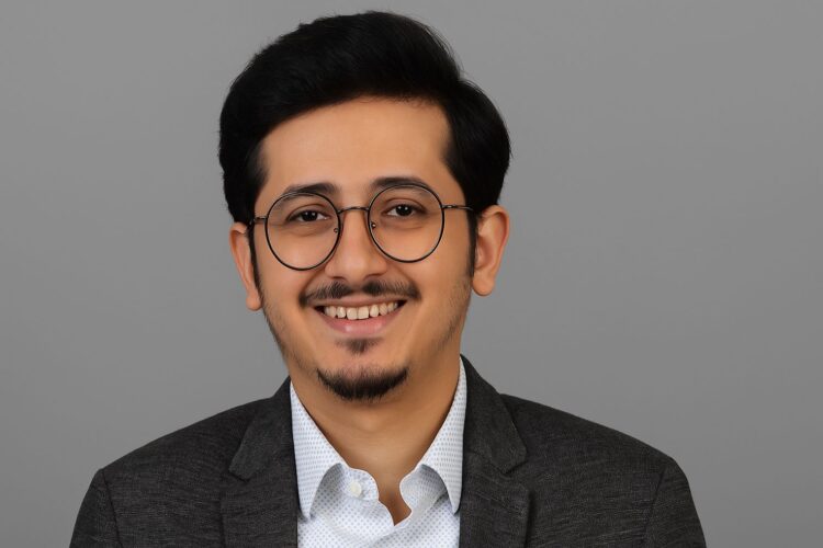 Ayush Ranjan Builds Huddle01 to Change How We Communicate