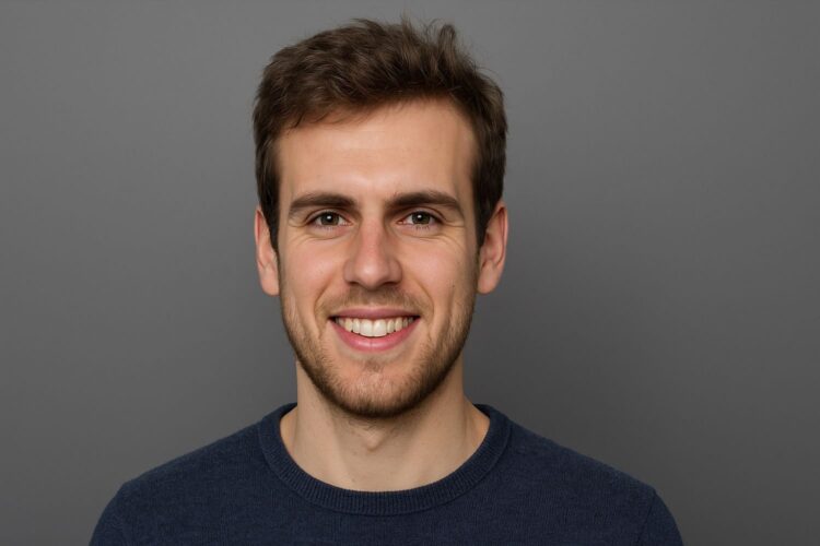 Evan Shapiro Built The Lightest Blockchain In The World