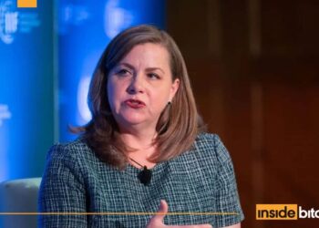 Top Fed Official Says Staff Should Be Able To Hold Crypto