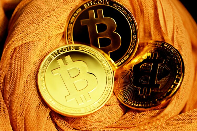 Bitcoin Bull Run At Risk? Binance Whale-To-Exchange Flow Signals Price Correction