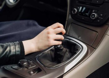 Sentiment Drops As US Lawmakers Stir Market Fears