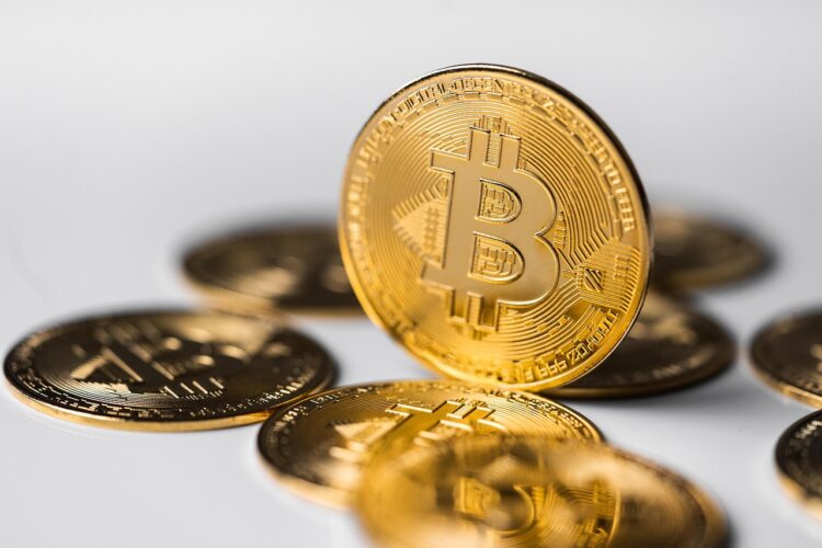 Bitcoin Shows Early Trend Reversal Signs After Major Support Hold