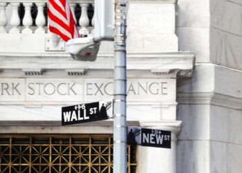 BlackRock, Mastercard Turn To XRP Ledger In DeFi Power Play